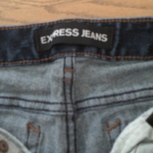 Jeans - Picture 2 of 4