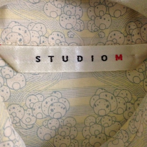 Studio M Top - Picture 2 of 3