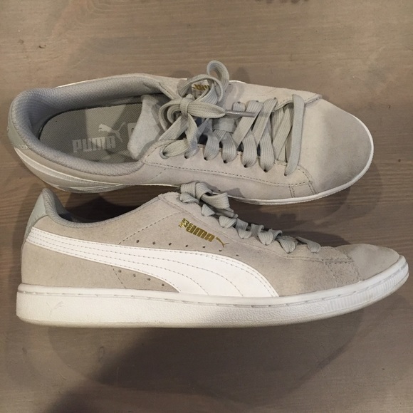 Puma women's Vikky's style