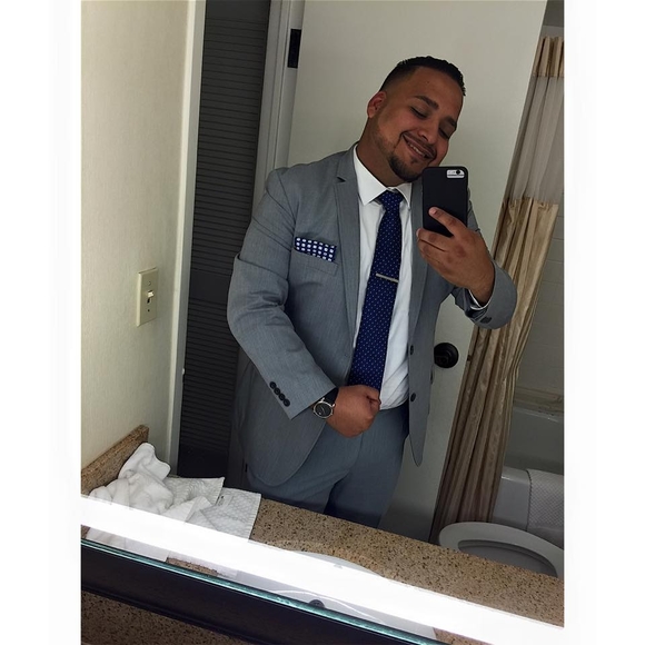 Meet your Posher, Omar - Picture 1 of 1