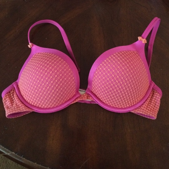 patterned DKNY bra