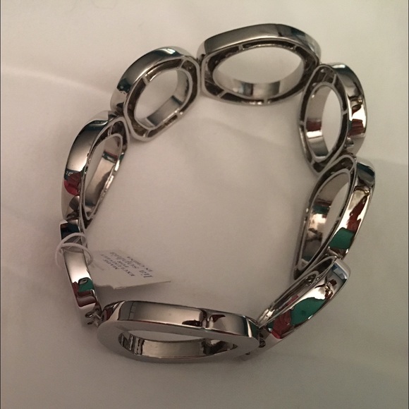 Lia Sophia Moondance Silver Stretch Bracelet - Picture 3 of 3