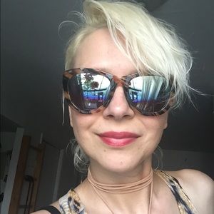 Meet your Posher, Agata