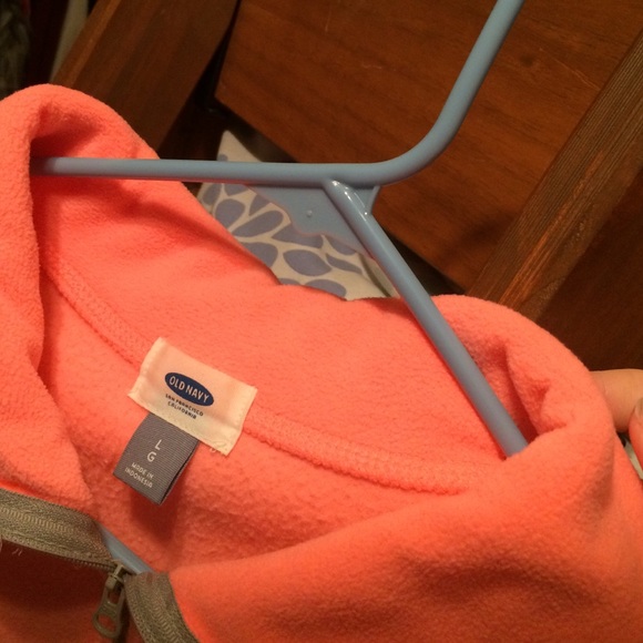 Half zip pullover - Picture 2 of 2