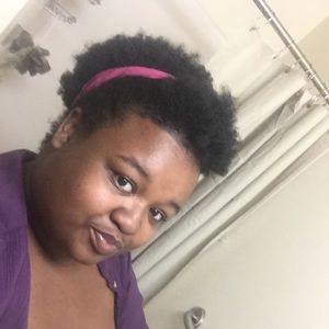 Meet your Posher, Jennifer