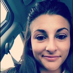 Meet your Posher, Tiffany
