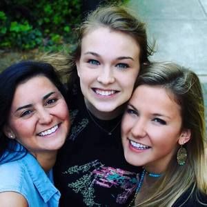 Meet your Posher, Allison