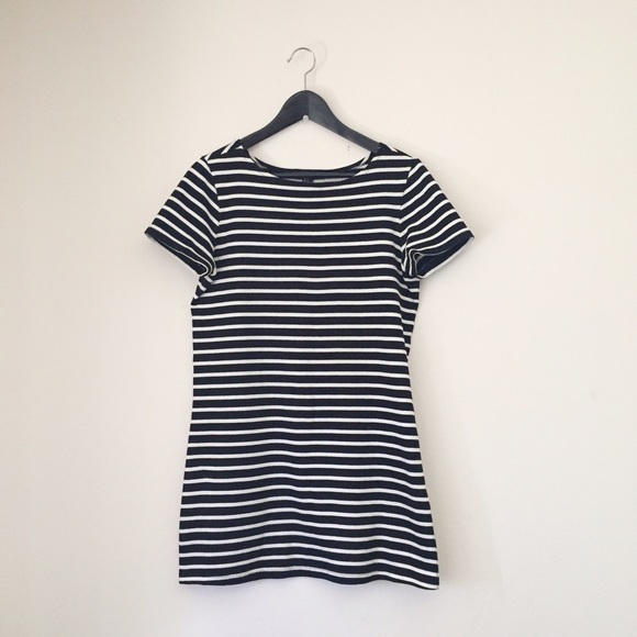Forever 21 Dresses & Skirts - Black + White Striped Shift Dress