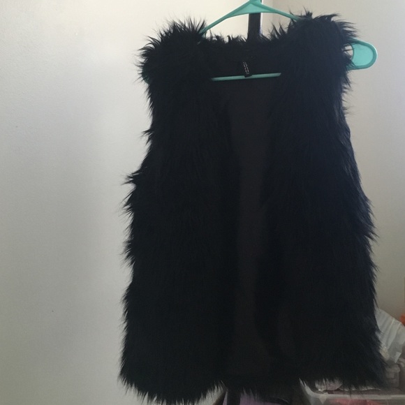 Cute fur vest ❤️