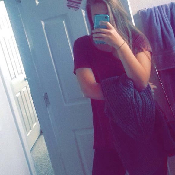 Meet your Posher, Alina - Picture 1 of 1