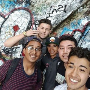 Meet your Posher, Justin