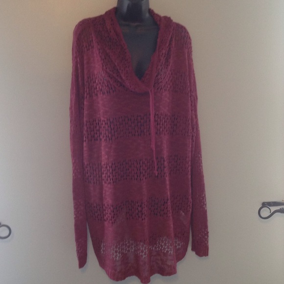 Maurices sweater