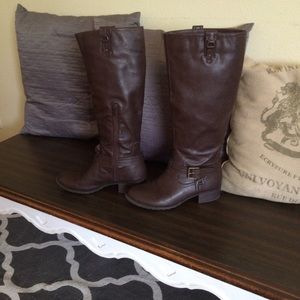Rampage boots
