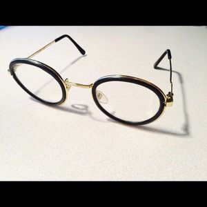 'Classic Professor I' clear frame specs.