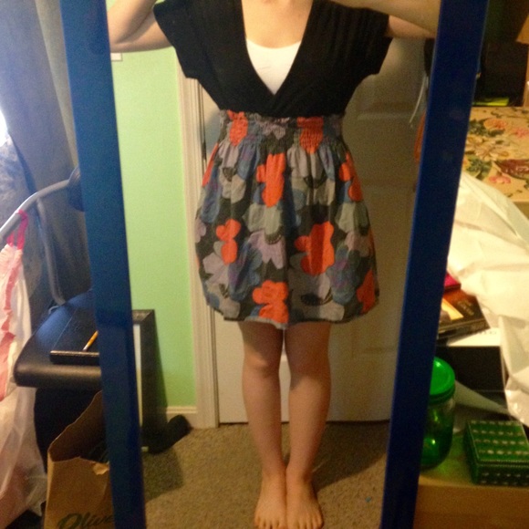 Casual Deep V neck dress by Fire Los Angelos | L