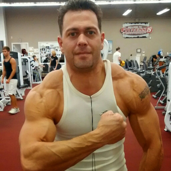 Meet your Posher, Brian - Picture 3 of 3