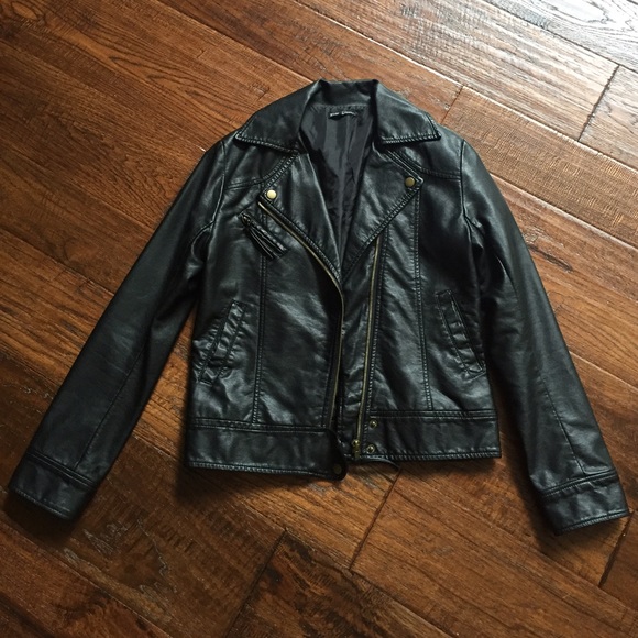 Faux leather Moto Jacket - Size S