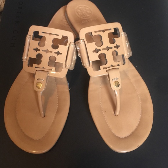 Tory Burch logo thing sandals nude
