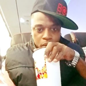 Meet your Posher, Dwayne