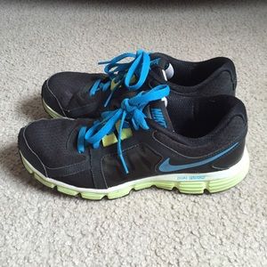 Nike Dual Fusion Running Sneakers size 9.5