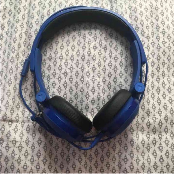 JBL headphones