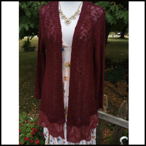 Wine & Lace Cardi - Picture 3 of 4