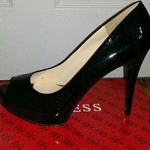 Guess patent peep toe pumps