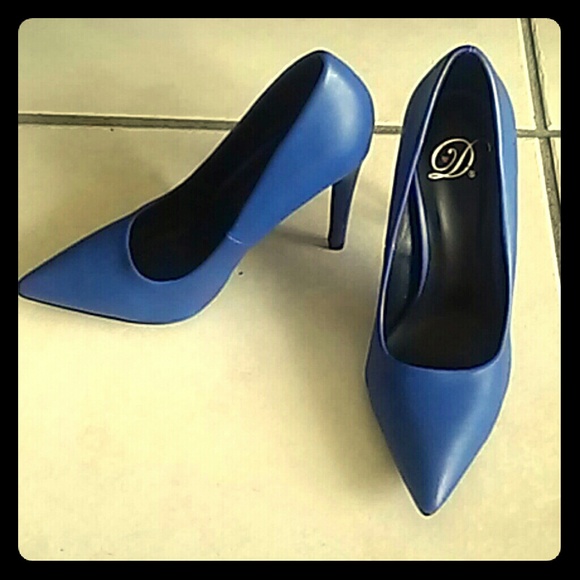 Blue Shoes!!