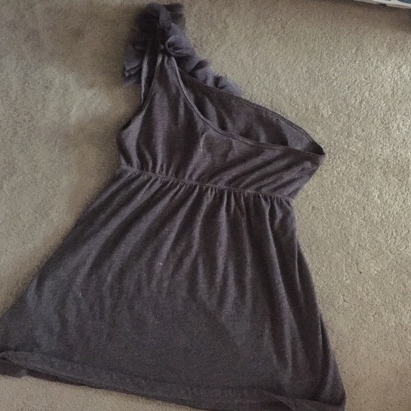 One shoulder top - Picture 2 of 4