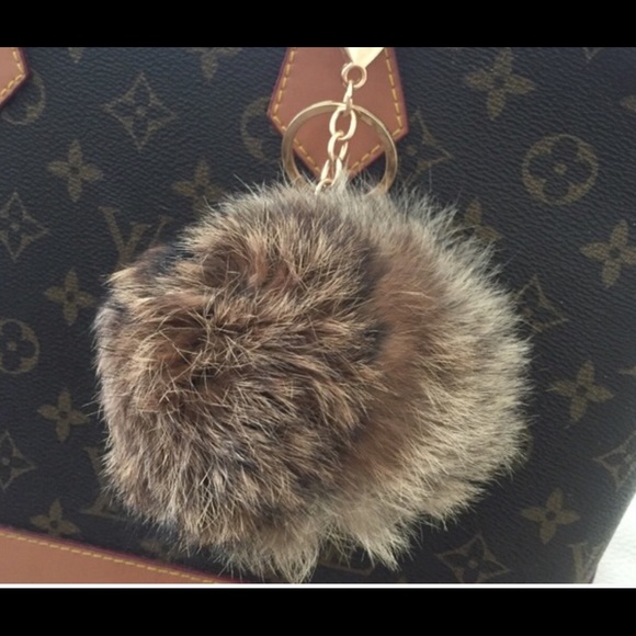 Rabbit Fur Pom Pom Key Chain or Purse Buddy - Picture 2 of 3