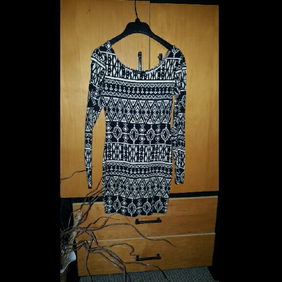 ♥ ☀ 👚 Dress👚☀ ♥ - Picture 1 of 3