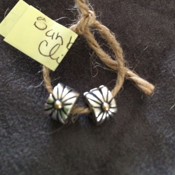Pandora clips