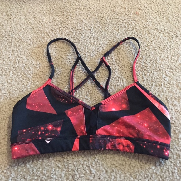 Alo yoga sports bra