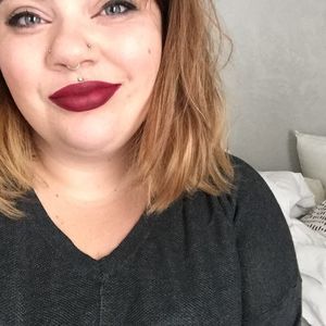 Meet your Posher, Whitney