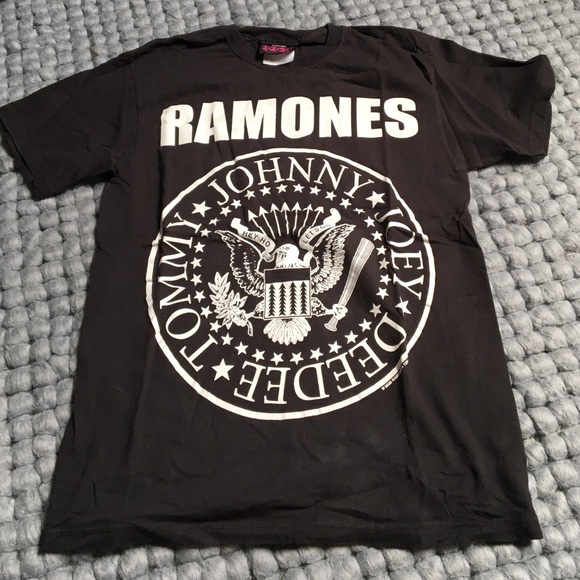 RAMONES Tee
