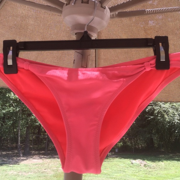 Forever 21 swim suit bottom