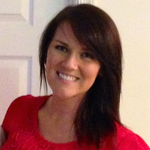 Meet your Posher, Sarah - Picture 1 of 1