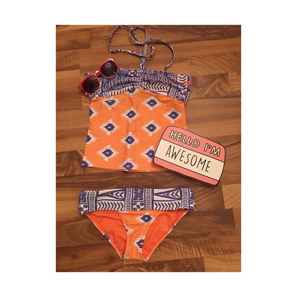 Roxy 2 piece