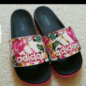 Adidas Adilette slides womens 7