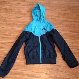 Nike raincoat, great condition!