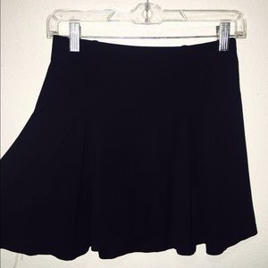 Pretty black skirt!