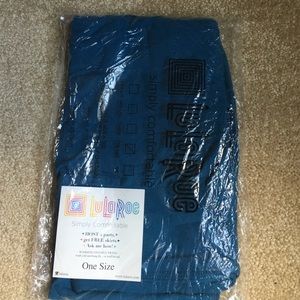 LuLa Roe leggings one size new with tags