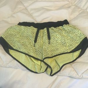 Lululemon Hotty Hot shorts