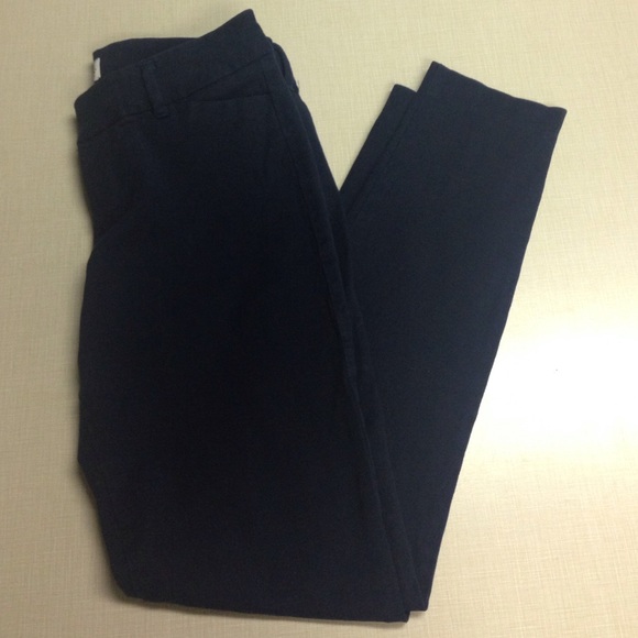 Old Navy skinny leg pixie pants