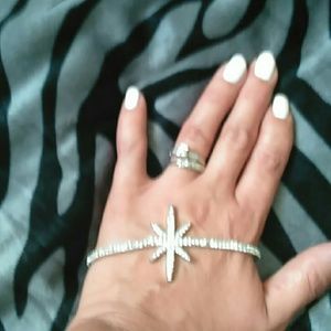 Hand bracelet