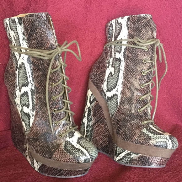 π₯HOST PICKπ  Michael Antonioπ₯FINALπ₯ - Picture 2 of 4