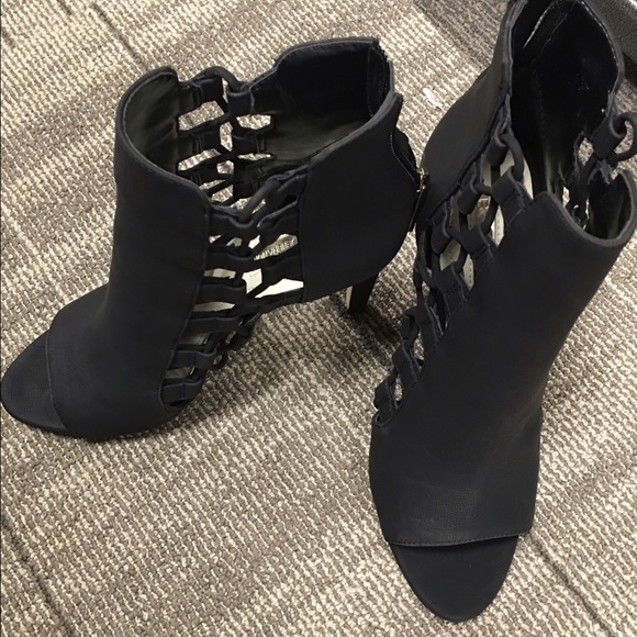 BCBG new shoes
