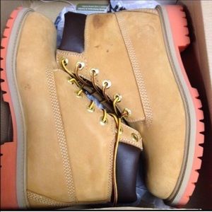 Timberland wheat boots