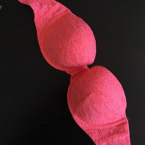 36 C Victoria's Secret bra