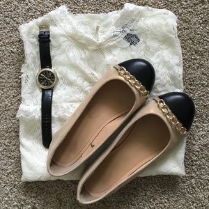 🔥 Fire Sale 🔥 Cap-toe Flats